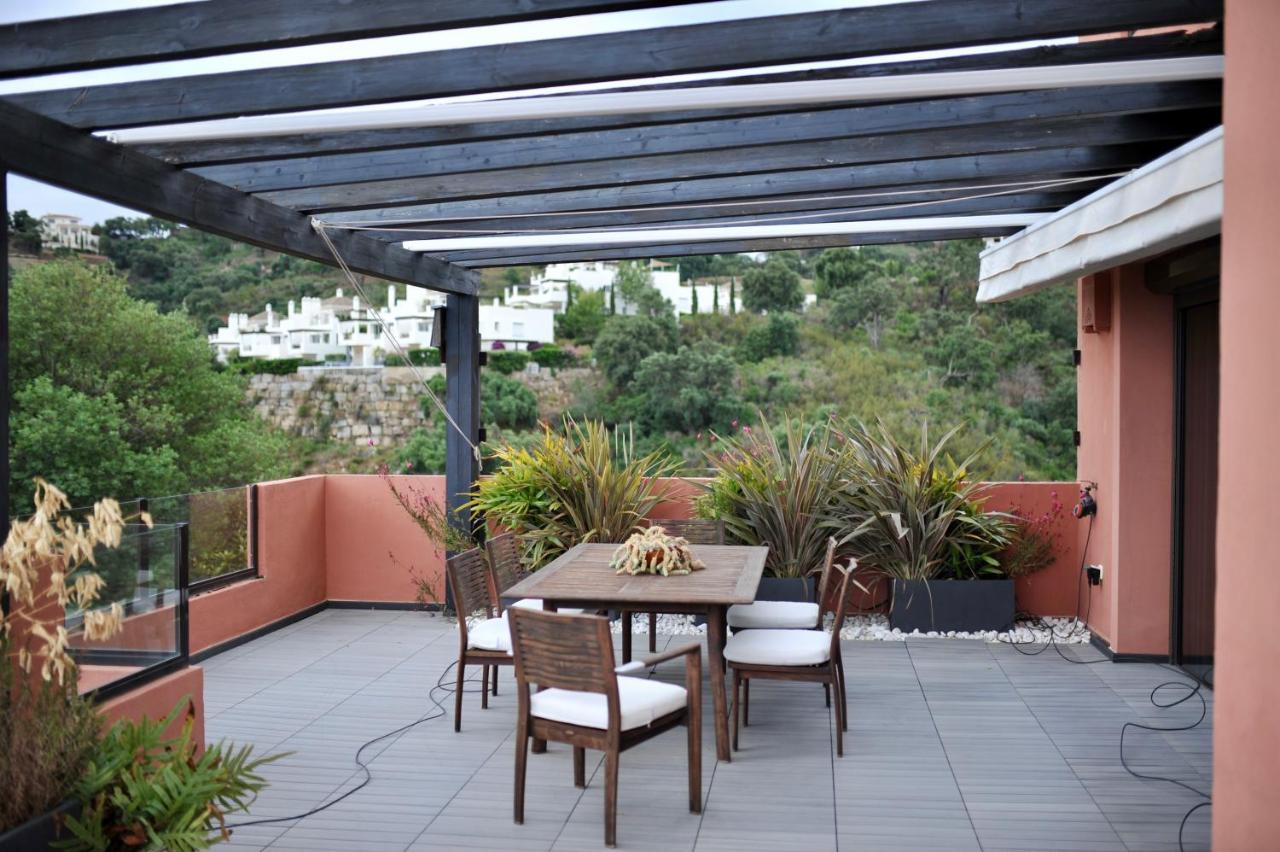 Bright Apartment In The Hills Of Elviria Malaga Exterior photo