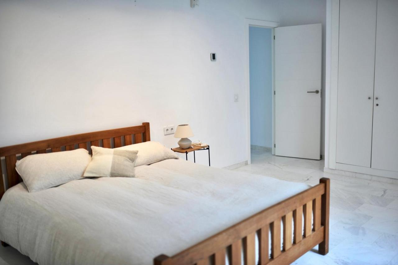 Bright Apartment In The Hills Of Elviria Malaga Exterior photo