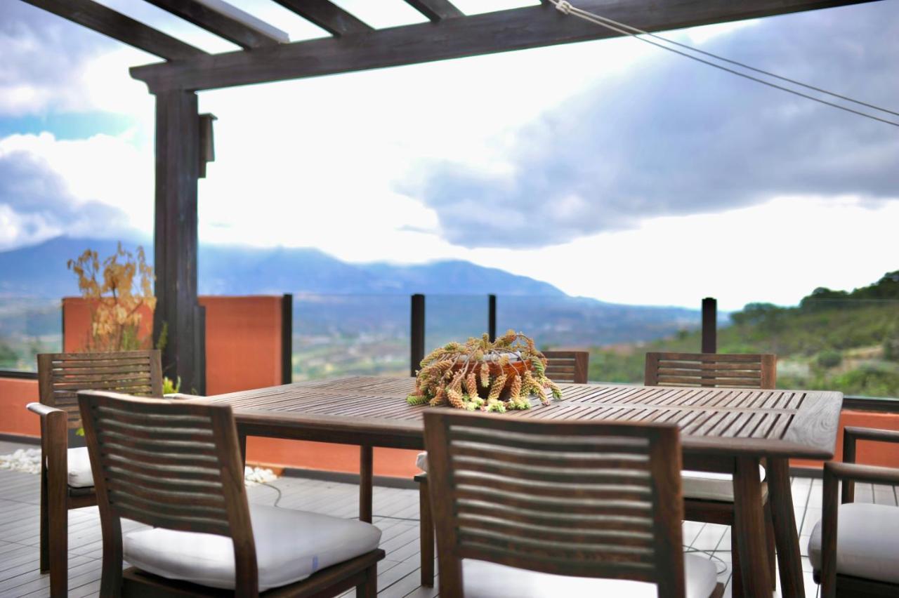 Bright Apartment In The Hills Of Elviria Malaga Exterior photo