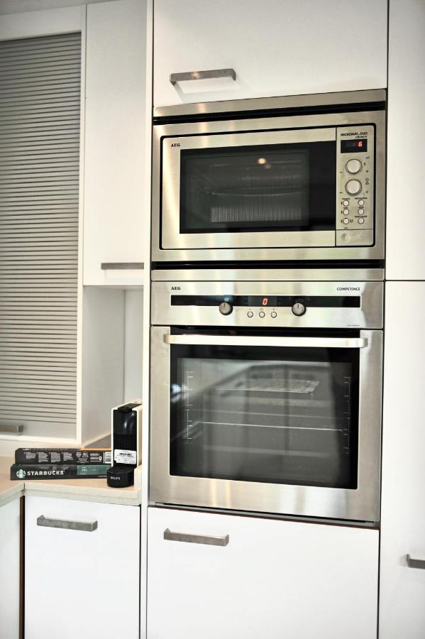 Bright Apartment In The Hills Of Elviria Malaga Exterior photo